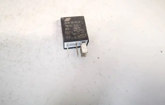 Volkswagen Touran I Other relay 7m0951253c 95vw10k705ea