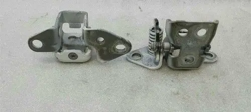 Dodge Durango Fuel filter bracket/mount holder 68024106AF
