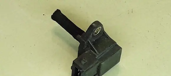 BMW 3 E36 Air pressure sensor 2244674