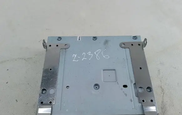 Audi A6 S6 C6 4F Other devices