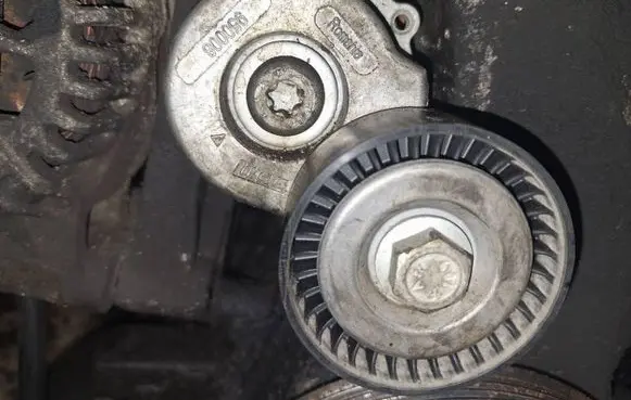 Fiat Punto (188) Generator/alternator belt tensioner 950008