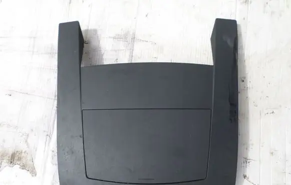 Mitsubishi Outlander Glove box