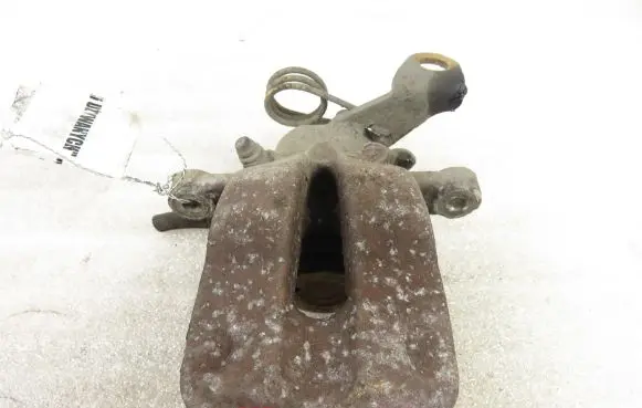 Alfa Romeo 147 Rear brake caliper