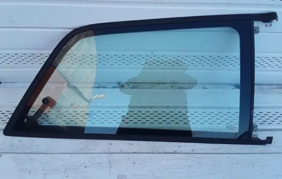 Audi A3 S3 8L Rear side window 43R00049