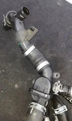 Volkswagen Transporter - Caravelle T6 Engine coolant pipe/hose VW7E0121291D