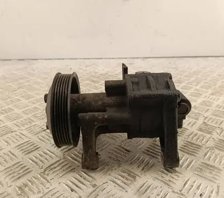 BMW X5 E70 Power steering pump 678100902