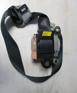 Mitsubishi Lancer Set of seat belts 
