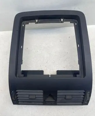 Volkswagen Touran I Dash center air vent grill 251030347 1T0919234A