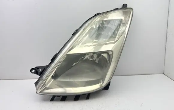 Toyota Prius (XW20) Headlight/headlamp 8117047090