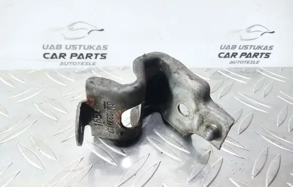 Opel Insignia A Radiator mount bracket 13239137