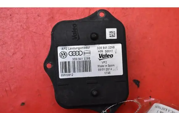 Volkswagen PASSAT CC Voltage converter/converter module 3D0941329B