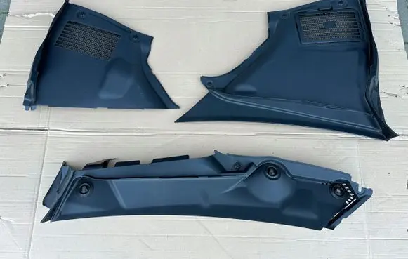 Mercedes-Benz C W206 Wiper trim