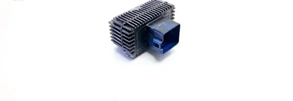 Opel Vectra C Glow plug pre-heat relay 55353011 51299014B