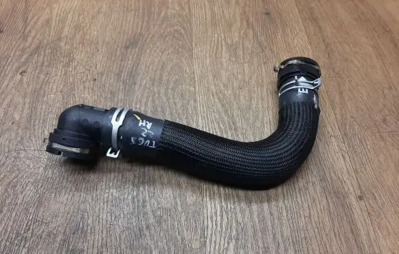 Hyundai Tucson IV NX4 Engine coolant pipe/hose 25415P0000