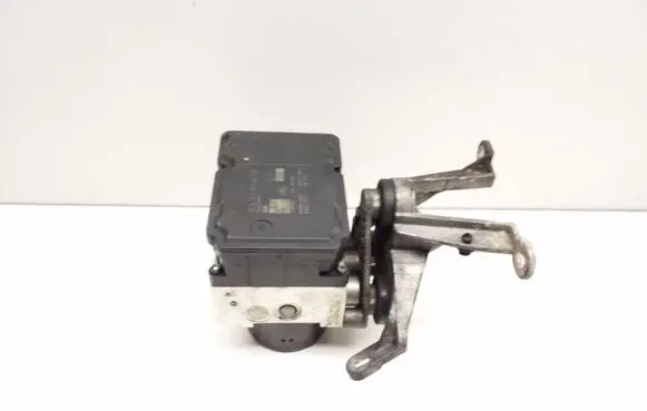 Mercedes-Benz C W204 ABS Pump A1729014100