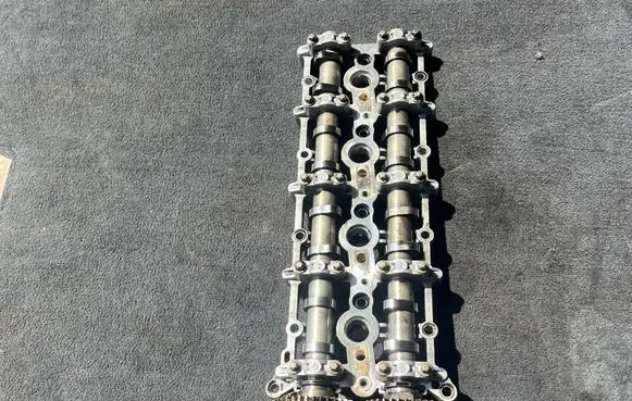 BMW 5 F10 F11 Camshaft 8570145