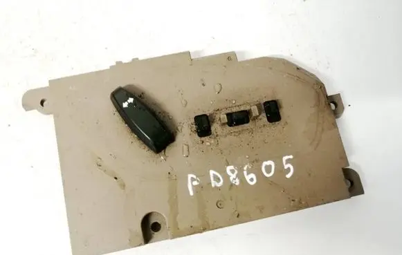 Volvo S80 Seat control switch 30739698 19206
