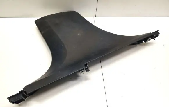Volvo XC90 (B) pillar trim (bottom) 31363584