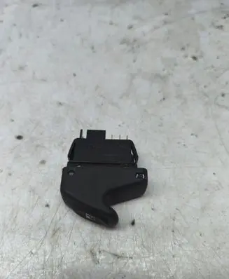 Renault Kangoo I Quarter vent window switch 24360