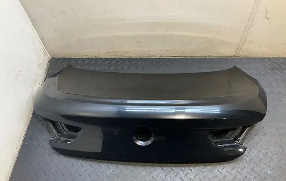 BMW 6 F06 Gran coupe Tailgate/trunk/boot lid