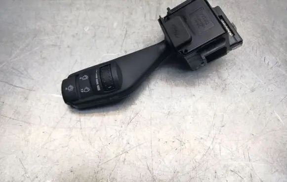 Ford Focus Wiper control stalk 4M5T17A553 17D940