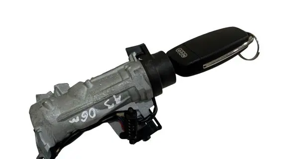 Audi A3 S3 A3 Sportback 8P Ignition lock 1K0905851B
