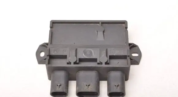 Volvo S90, V90 Other relay C96550-100