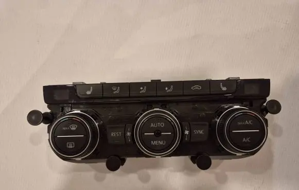 Volkswagen PASSAT B8 Climate control unit 5G0907044FH