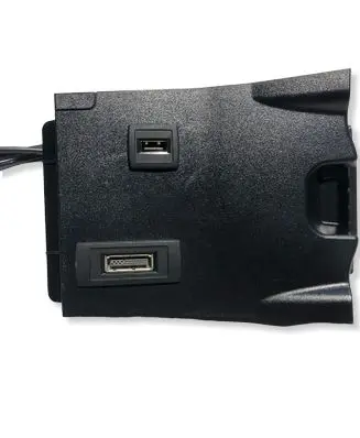 Mercedes-Benz B W246 W242 USB socket connector A2468230411 1221411 0524610034