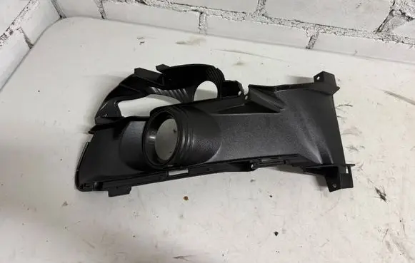 Ford Mustang VI Front fog light trim/grill FR3B17B969AC
