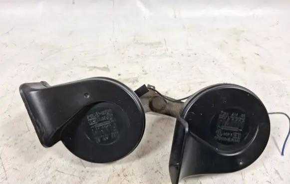 Ford Explorer Horn signal