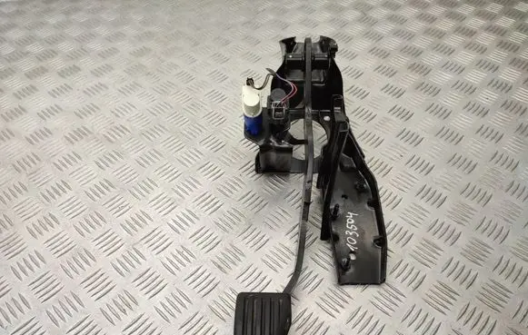 Volvo V70 Brake pedal CT8UC
