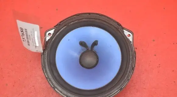 KIA Sorento Subwoofer speaker 96330-3E001