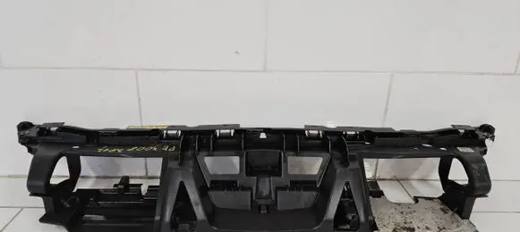 Peugeot 5008 Radiator trim 9686185080 T021289
