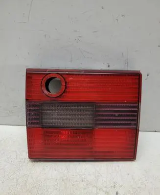 Volkswagen PASSAT B4 Tailgate rear/tail lights 3A9515108C