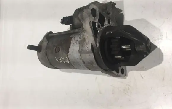 Toyota RAV 4 (XA30) Starter motor 281000G040
