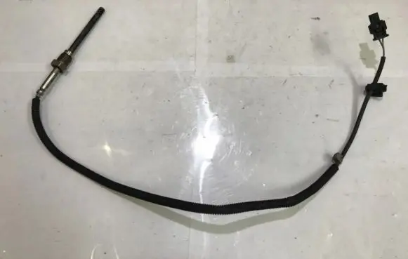 Mercedes-Benz Sprinter W901 W902 W903 W904 Exhaust gas temperature sensor a0071539528