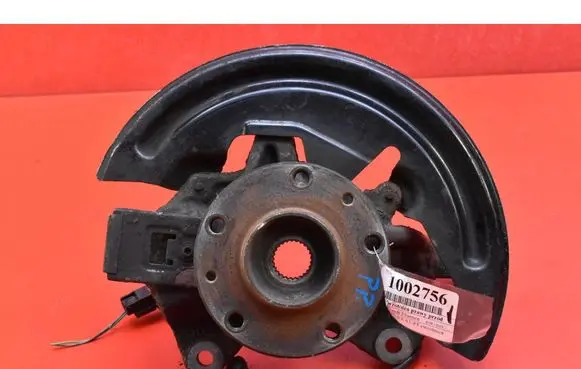 Renault Fluence Front wheel hub spindle knuckle