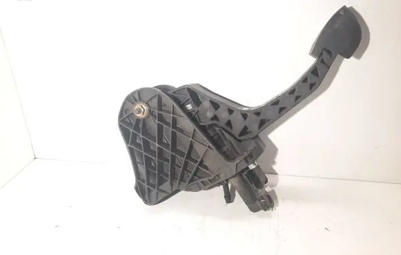Clutch pedal