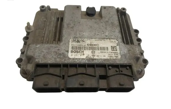 Ford Focus C-MAX Engine control unit/module 6M5112A650NC 0281011701