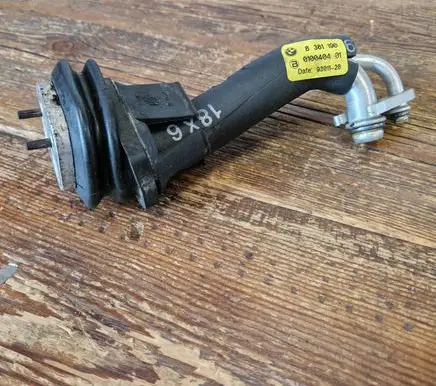 BMW Z3 E36 Air conditioning (A/C) pipe/hose 8381190