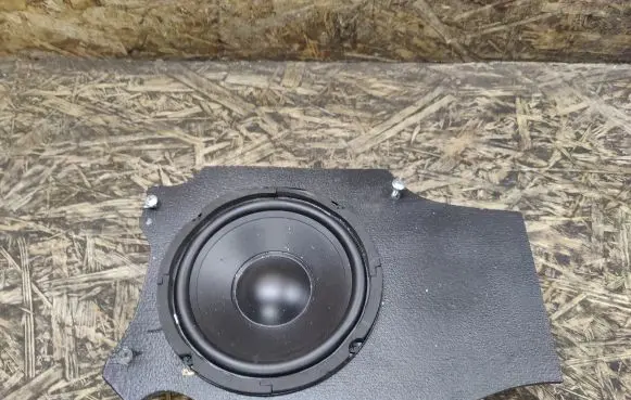 Porsche Boxster 986 Front door speaker