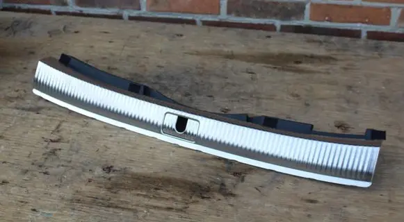Audi A4 S4 B9 Trunk/boot sill cover protection 8W9864513