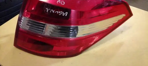 Renault Laguna III Rear/tail lights