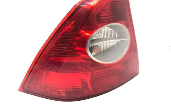 Ford Focus Rear/tail lights 5M51-13405-B