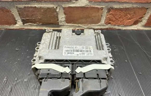 Ford Fiesta Engine control unit/module ECU C1B1-12A650-FH C1B112A650EH 0261S10477