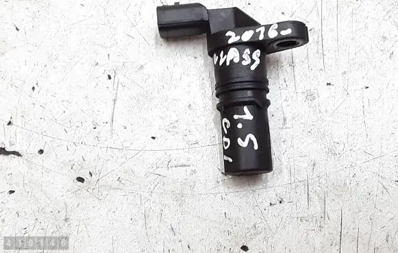Mercedes-Benz A W176 Camshaft position sensor 8200885209