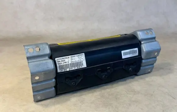Mercedes-Benz G W461 W463 1st Gen Passenger airbag A4638600205