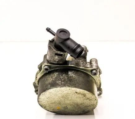 Opel Vivaro Vacuum pump