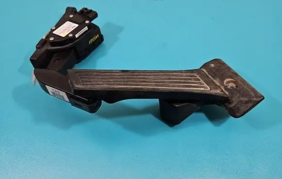 KIA Sportage Accelerator throttle pedal 32726-2S000 IMPRK1417161